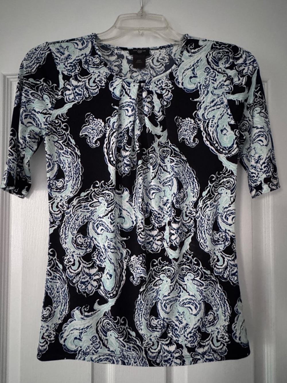 Ann Taylor Petite Blouse XSP Navy Blue Paisley Print Short Sleeve Top